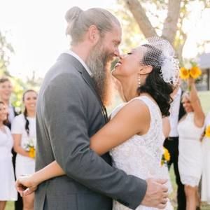 Meet your Posher, Erikita